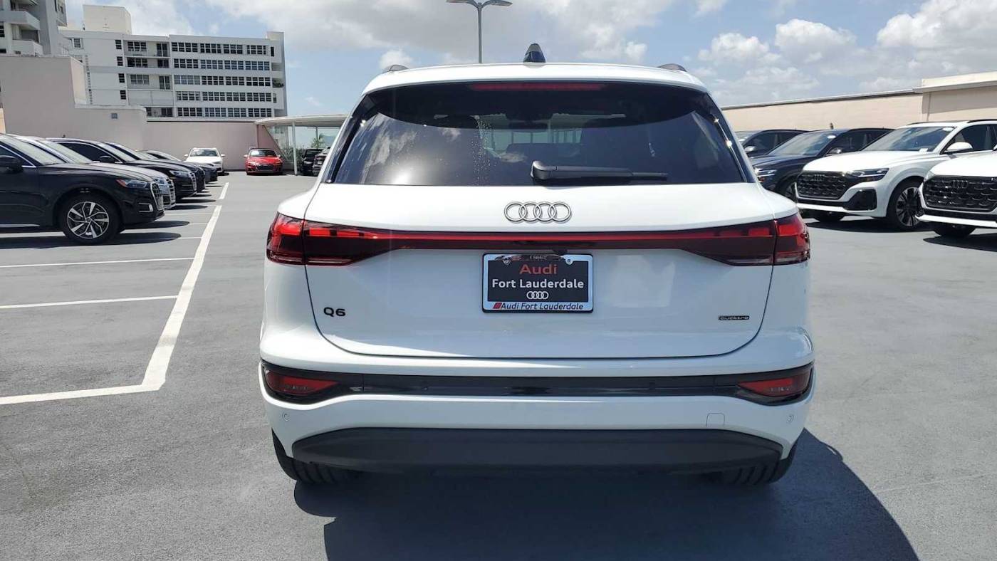 2025 Audi Q6 e-tron WA114BGF0SA032212