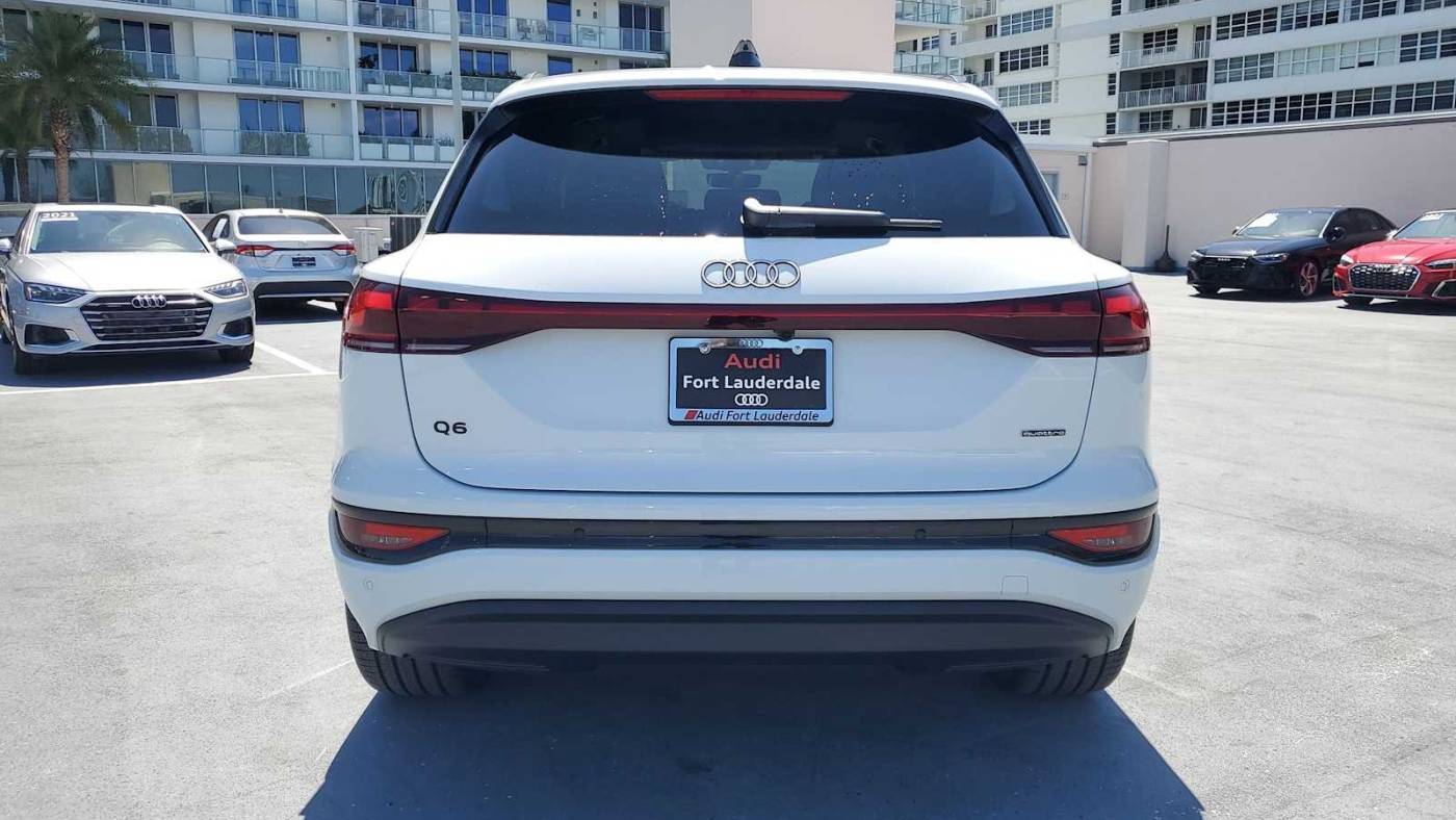 2025 Audi Q6 e-tron WA124BGF7SA036486