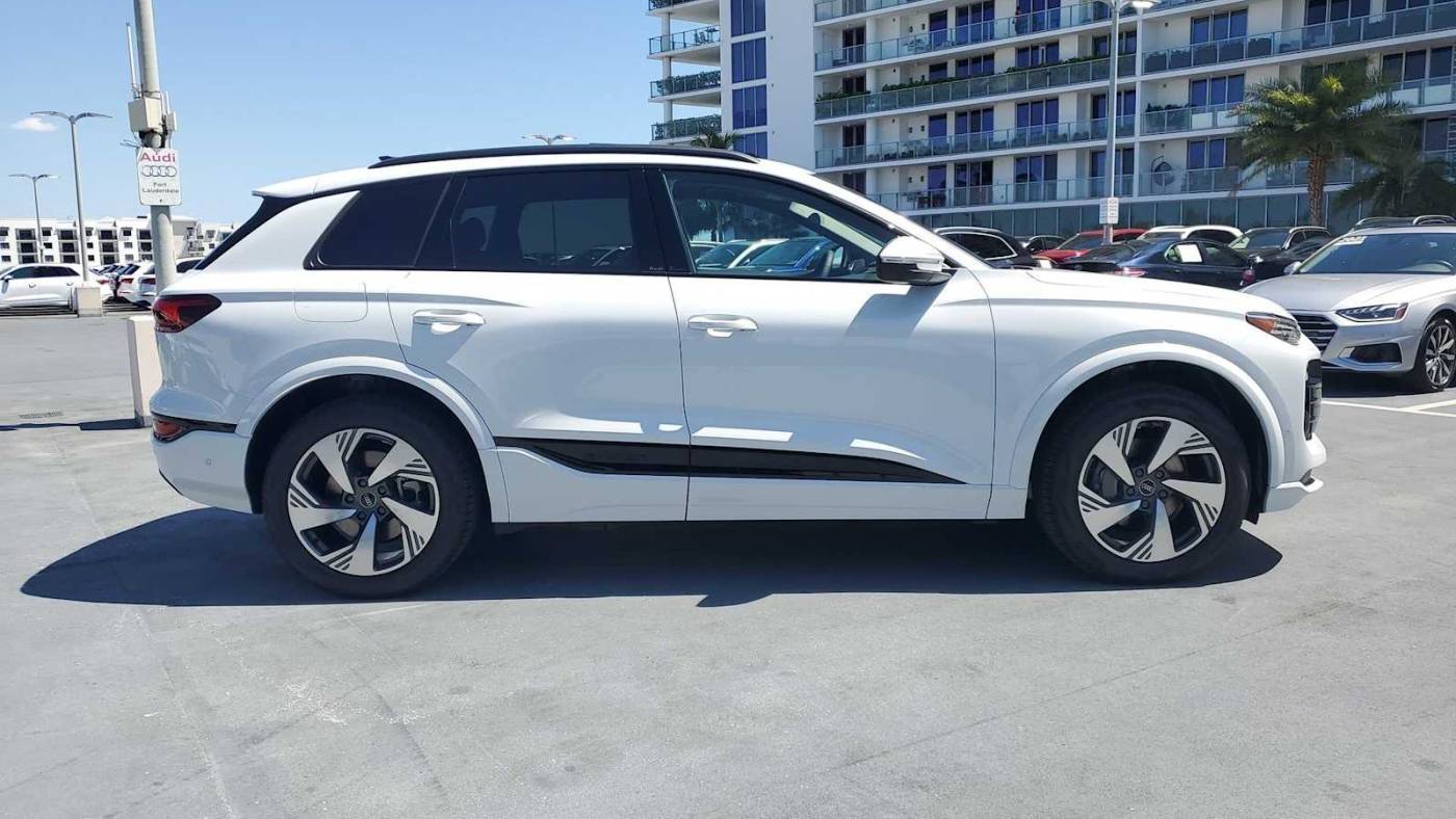 2025 Audi Q6 e-tron WA124BGF7SA036486