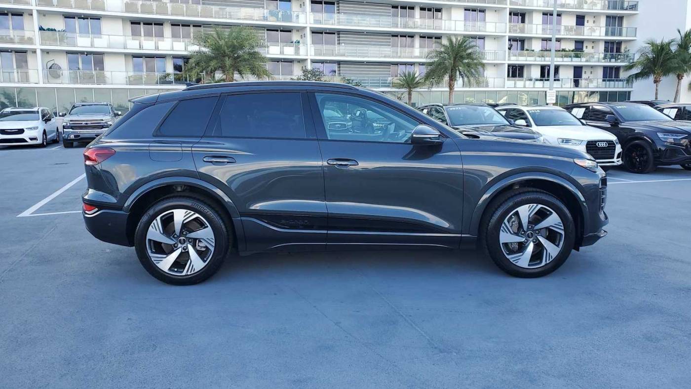 2025 Audi Q6 e-tron WA124BGF7SA017601