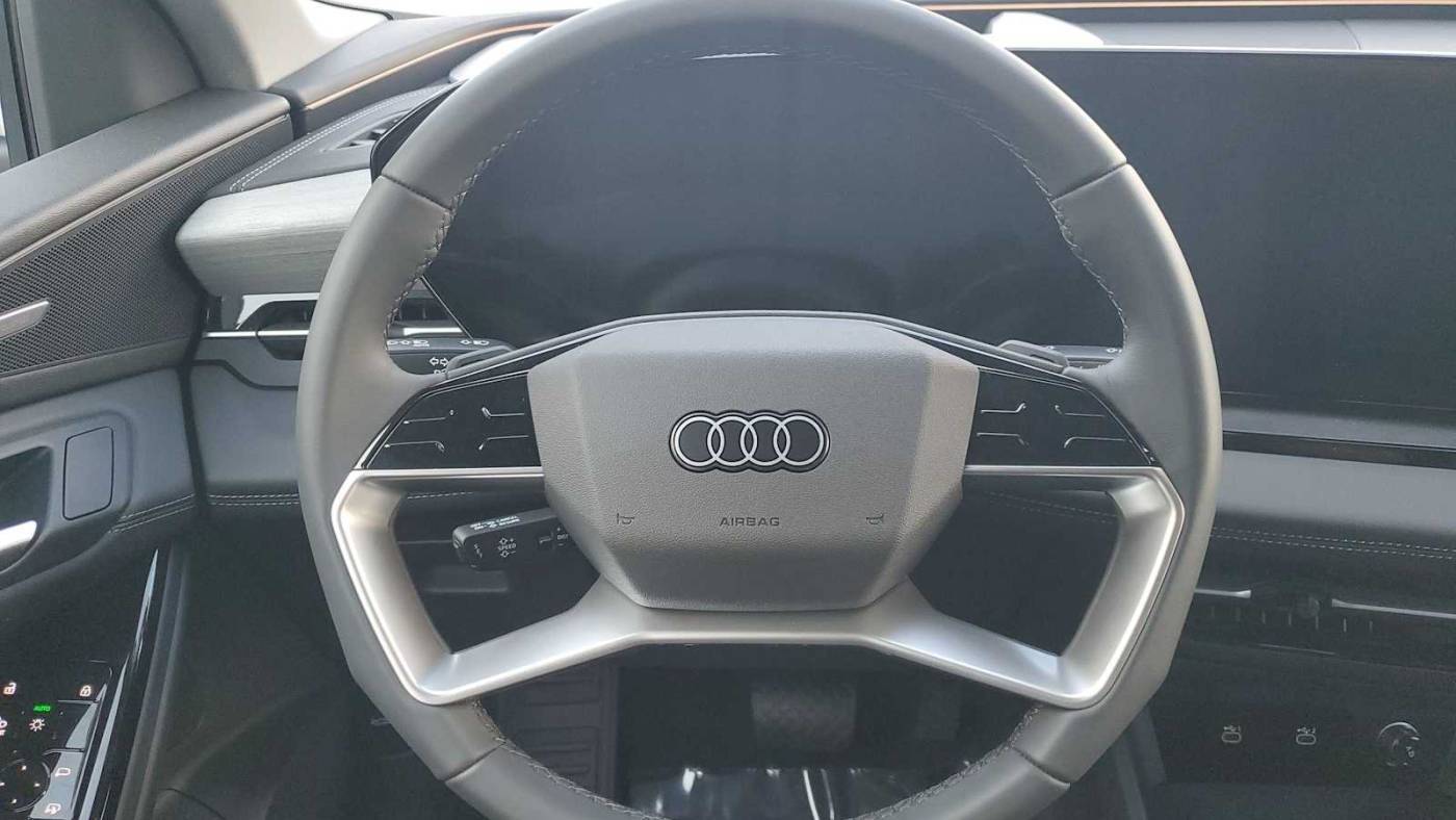 2025 Audi Q6 e-tron WA124BGF7SA017601