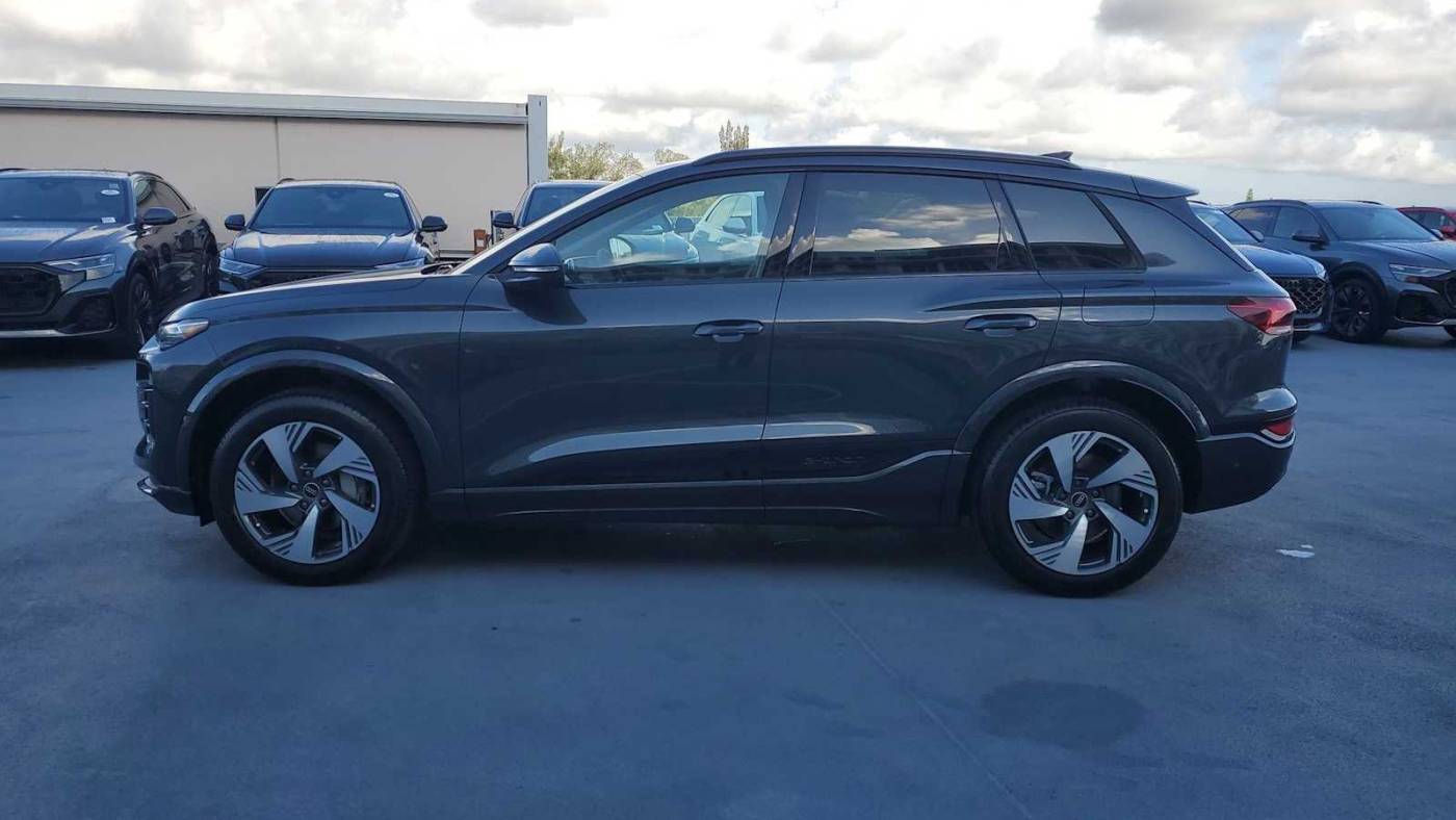2025 Audi Q6 e-tron WA124BGF7SA017601