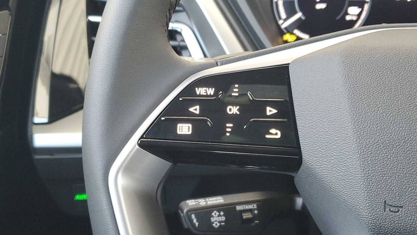 2025 Audi Q4 e-tron WA1LUBFZ8SP045081