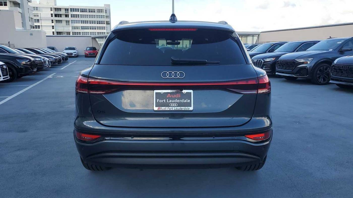 2025 Audi Q6 e-tron WA124BGF7SA017601