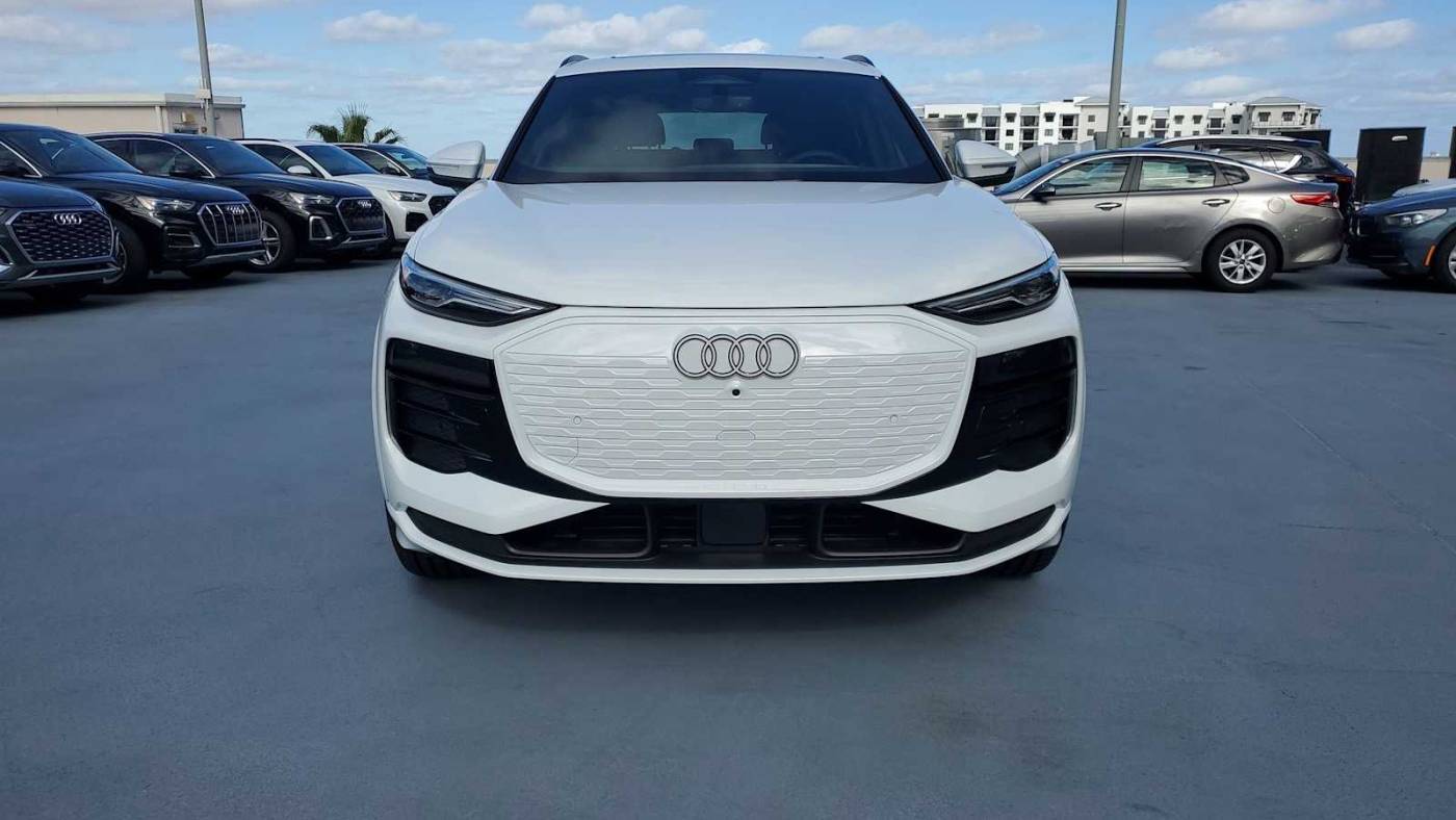 2025 Audi Q6 e-tron WA114BGFXSA018687
