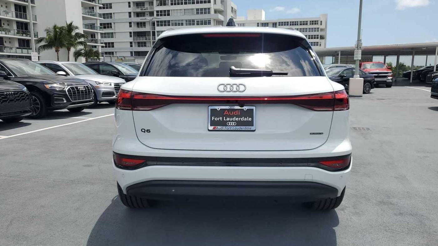 2025 Audi Q6 e-tron WA114BGF1SA032199