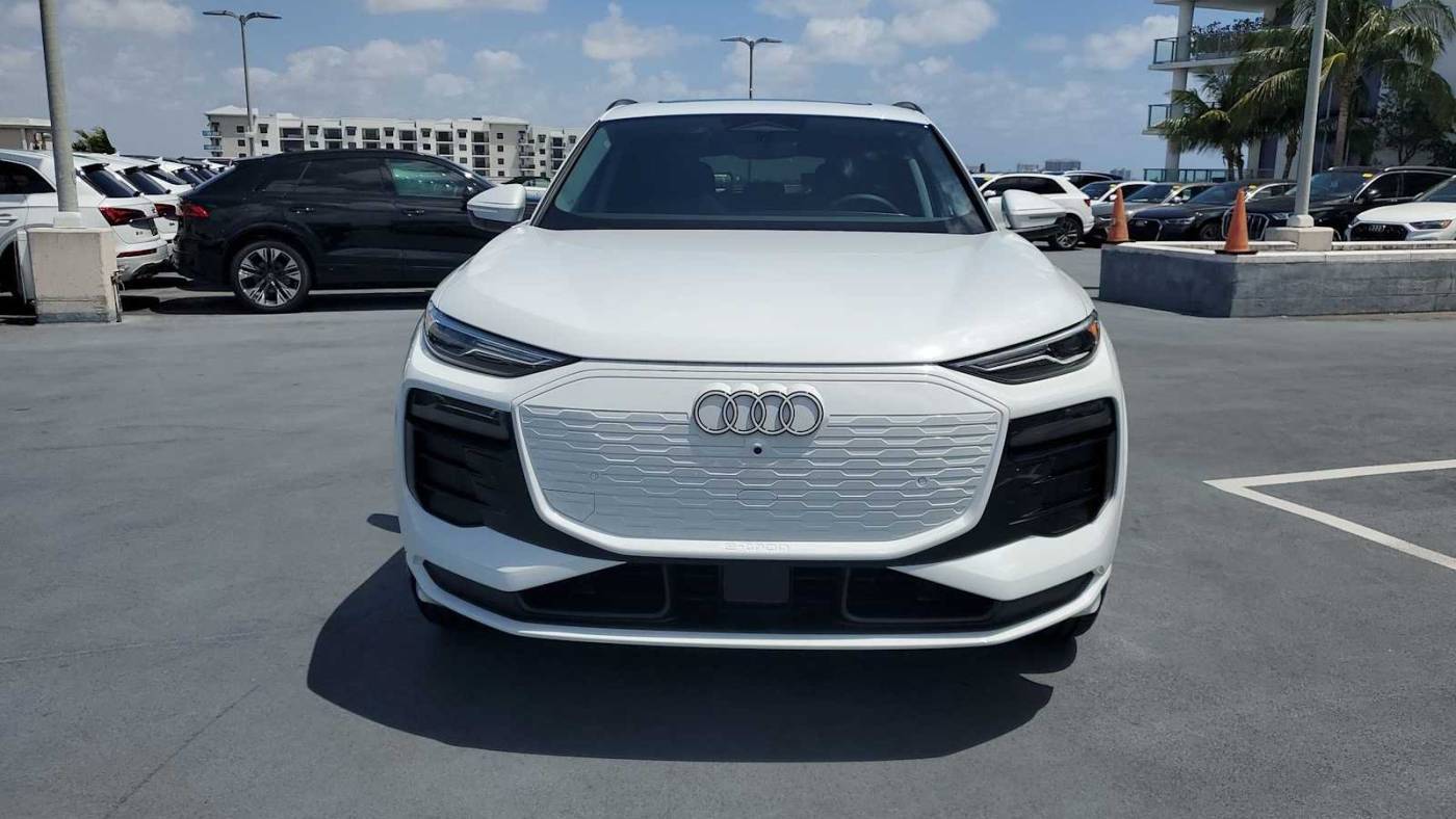 2025 Audi Q6 e-tron WA114BGF0SA032212