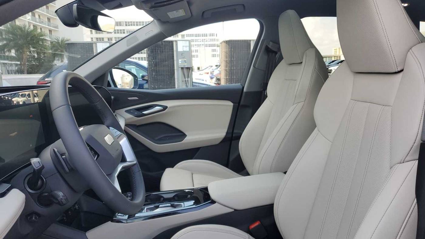 2025 Audi Q6 e-tron WA124BGF0SA025443