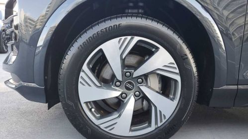 2025 Audi Q6 e-tron WA124BGF7SA017601