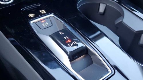 2025 Audi Q6 e-tron WA124BGF7SA017601
