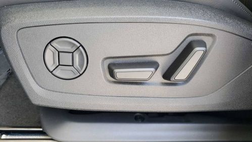 2025 Audi Q6 e-tron WA124BGF7SA036486