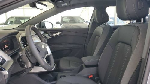 2025 Audi Q4 e-tron WA1LUBFZ8SP045081