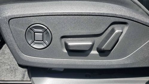 2025 Audi Q6 e-tron WA114BGF0SA032212