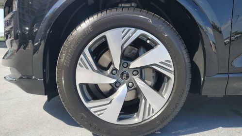 2025 Audi Q6 e-tron WA114BGF2SA033278