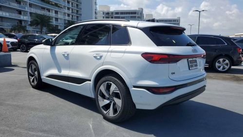2025 Audi Q6 e-tron WA124BGF0SA025443
