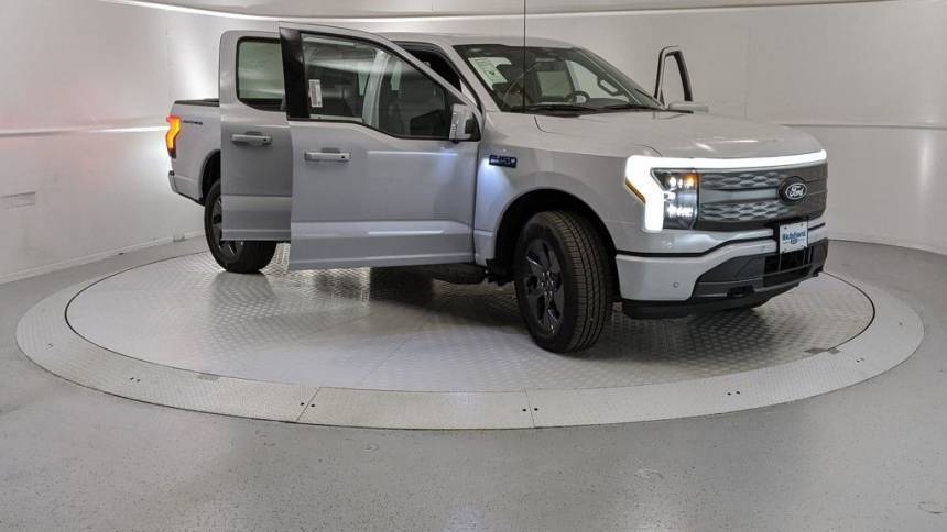 2025 Ford F-150 Lightning - Images - 7