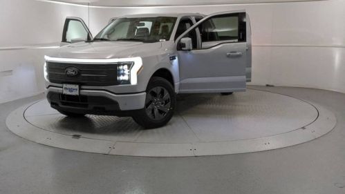 2025 Ford F-150 Lightning - Images - 12