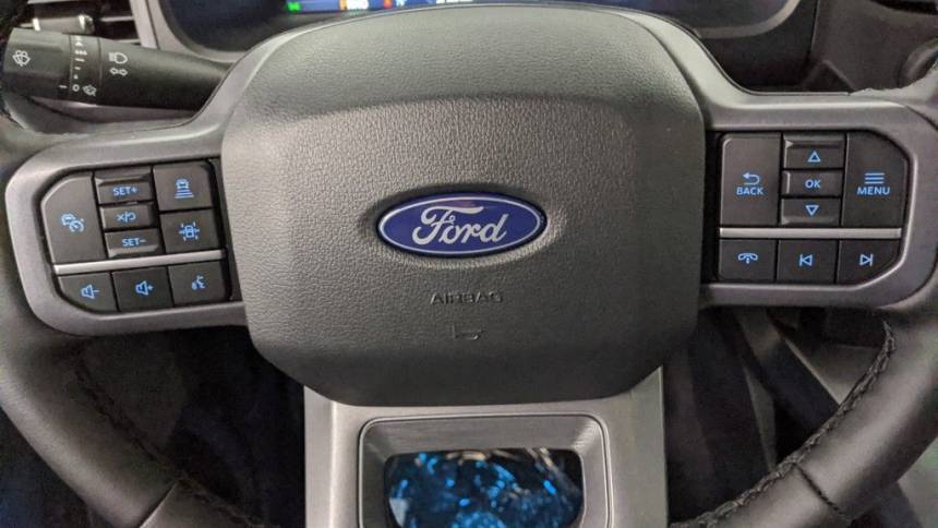 2025 Ford F-150 Lightning - Images - 17