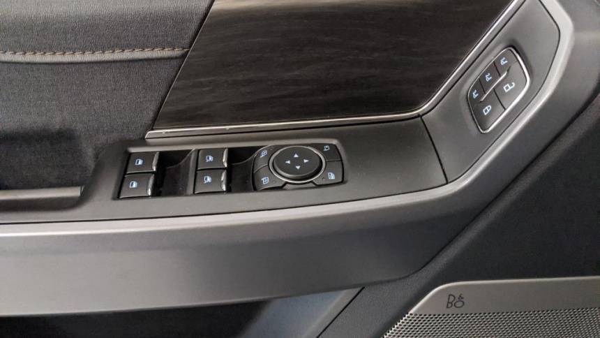 2025 Ford F-150 Lightning - Images - 21