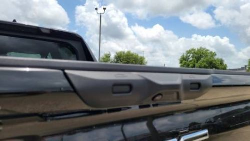 2025 GMC Sierra EV - Images - 10