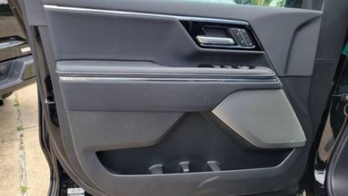 2025 GMC Sierra EV - Images - 28