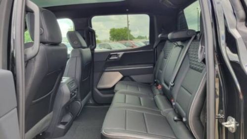 2025 GMC Sierra EV - Images - 31
