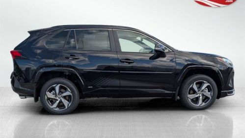 2025 Toyota RAV4 Plug-In Hybrid - Images - 4