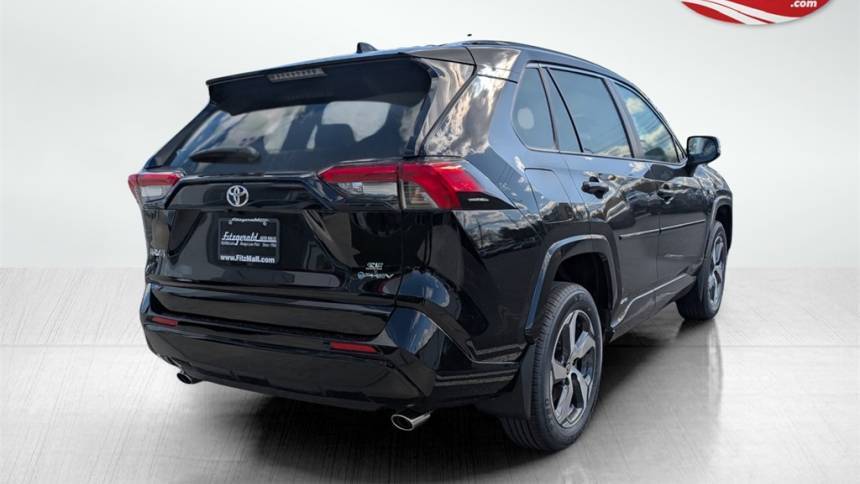 2025 Toyota RAV4 Plug-In Hybrid - Images - 10