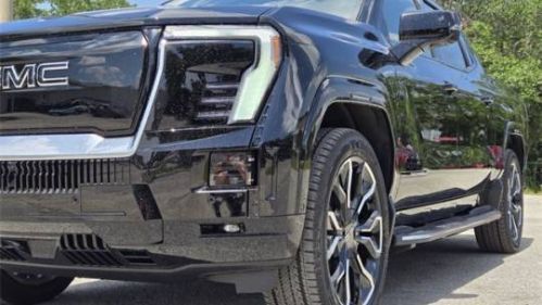 2025 GMC Sierra EV - Images - 3