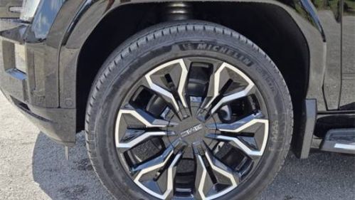 2025 GMC Sierra EV - Images - 5