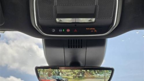 2025 GMC Sierra EV - Images - 16