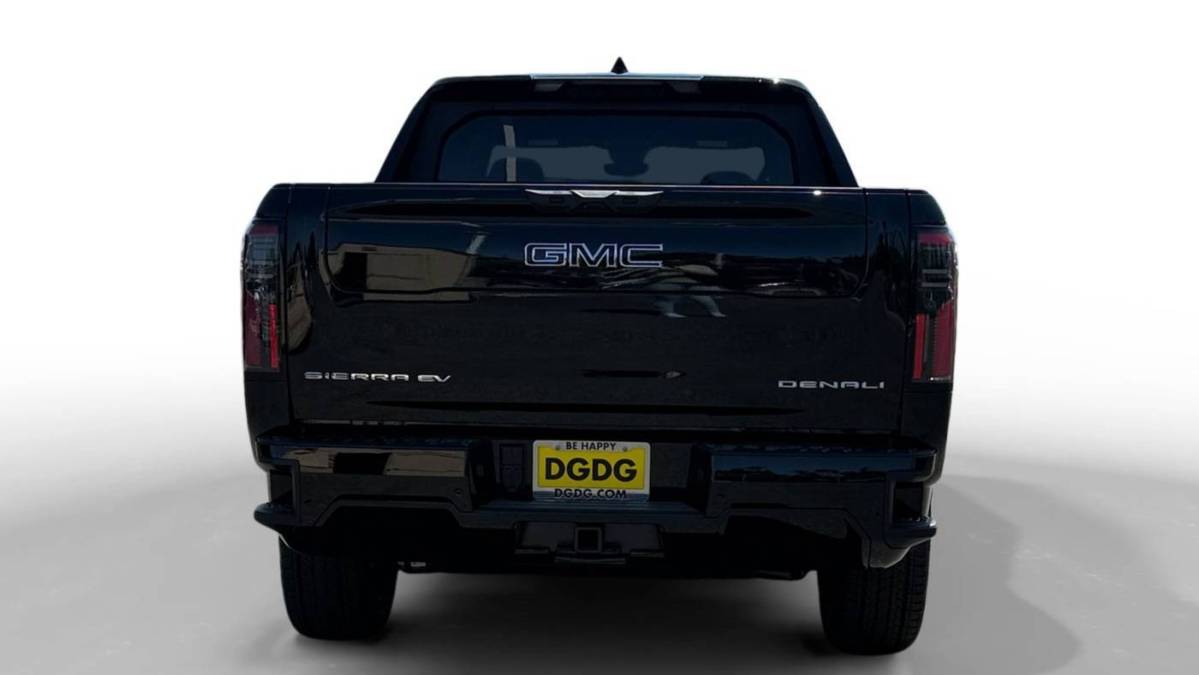 2025 GMC Sierra EV - Images - 4