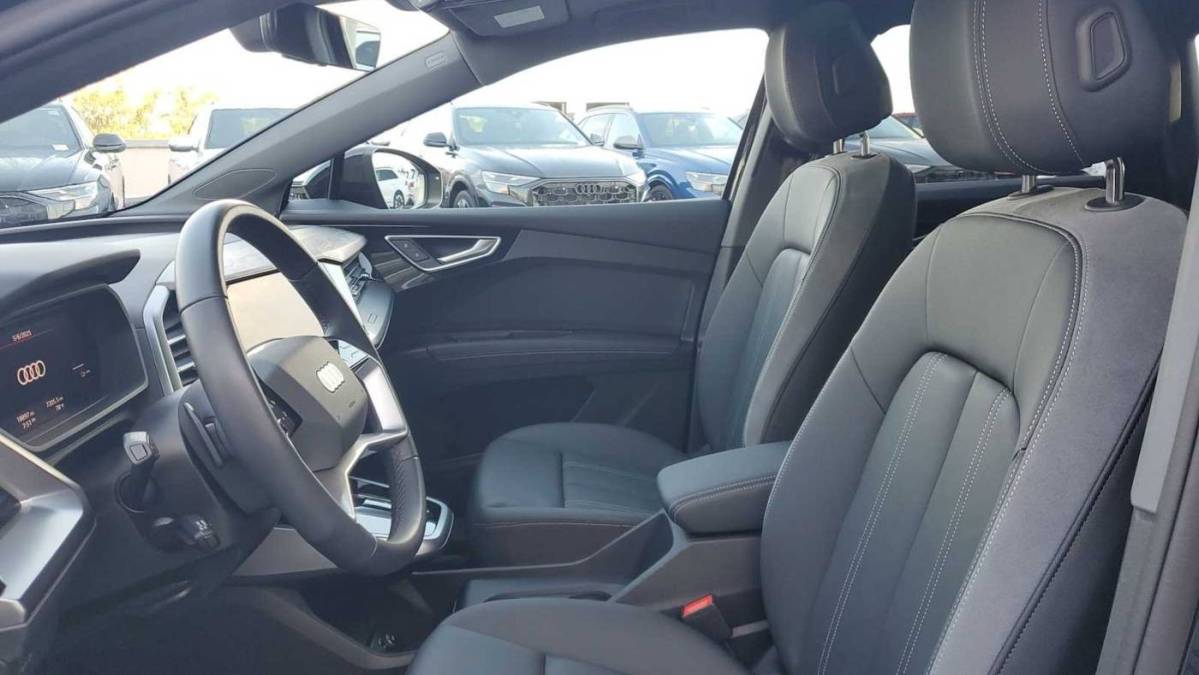 2024 Audi Q4 e-tron - Images - 12