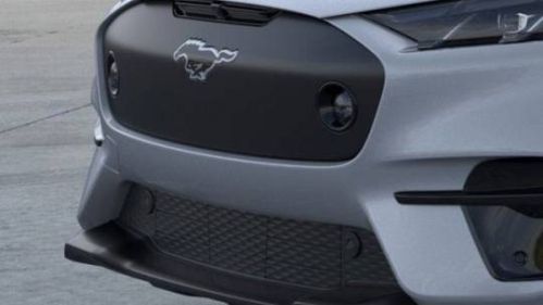 2025 Ford Mustang Mach E - Images - 17