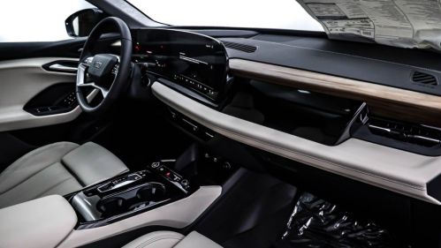 2025 Audi Q6 e-tron - Images - 5