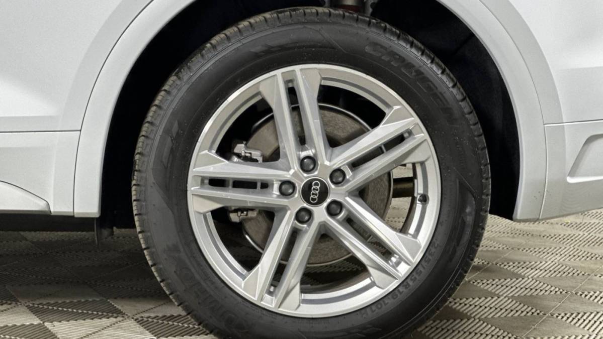 2025 Audi Q5 - Images - 23