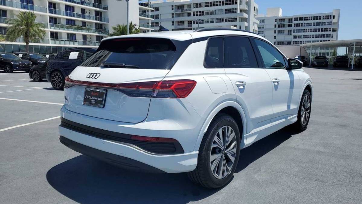 2025 Audi Q4 e-tron - Images - 6