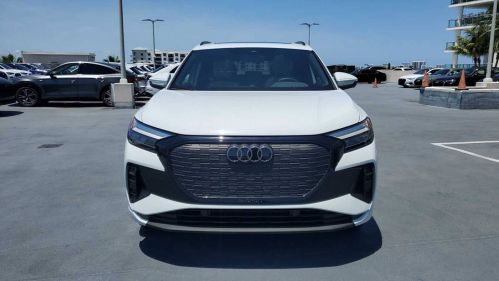2025 Audi Q4 e-tron - Images - 9
