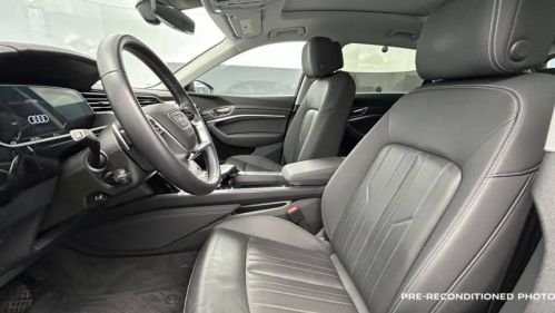 2021 Audi e-tron - Images - 10