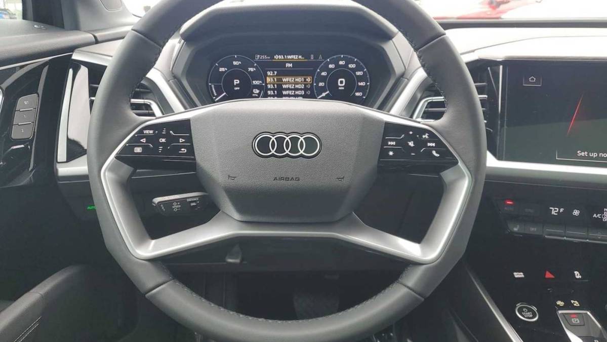 2025 Audi Q4 e-tron - Images - 16