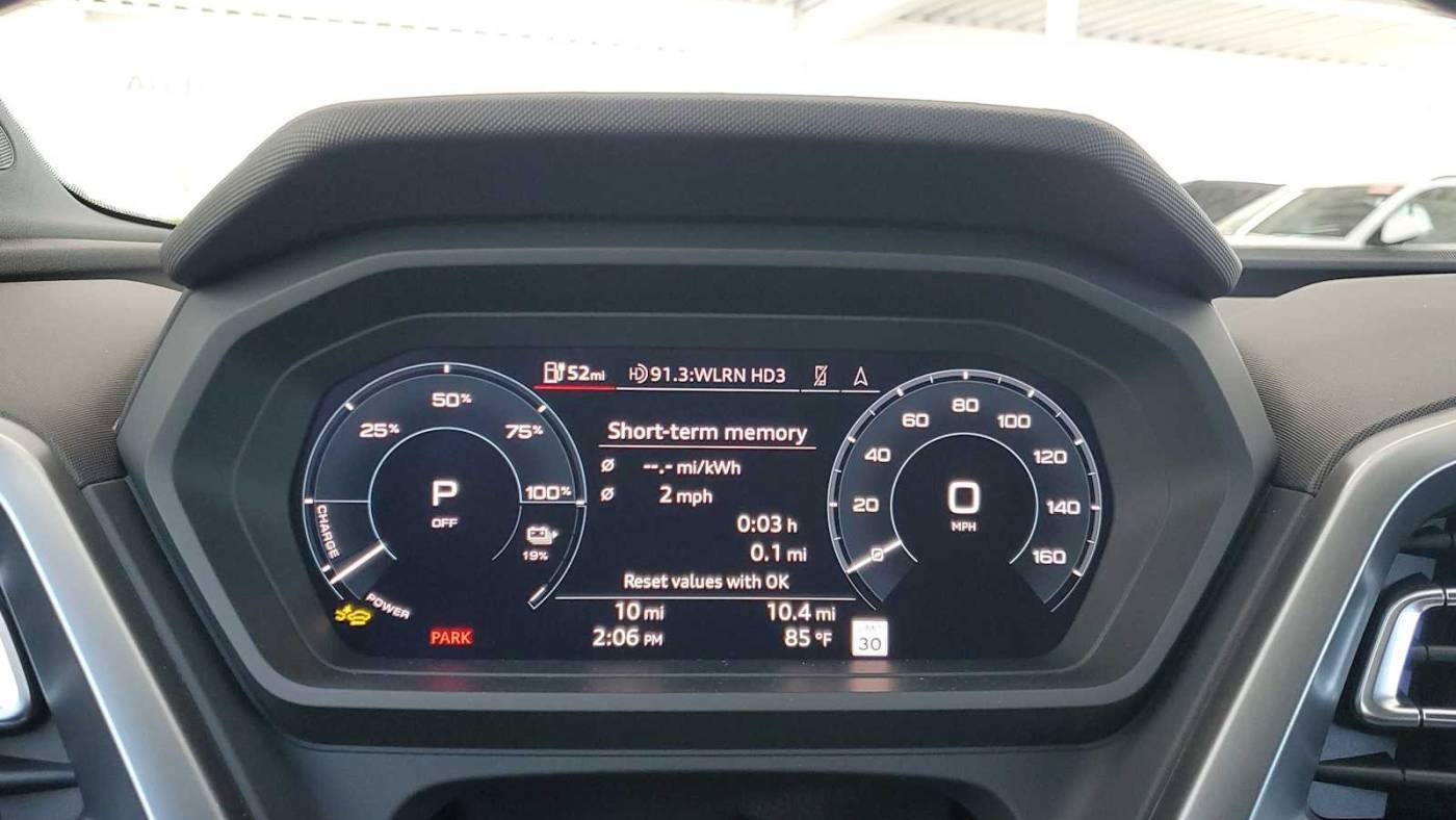 2025 Audi Q4 e-tron WA1A5BFZ1SP049364