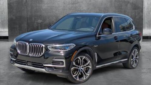2022 BMW X5 - Images - 1
