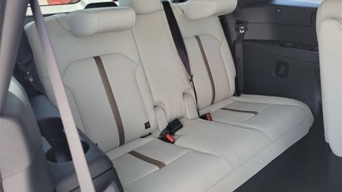 2025 Mazda CX-90 - Images - 17