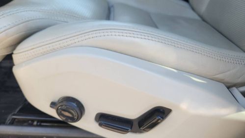 2022 Volvo XC90 YV4BR0CL5N1776367