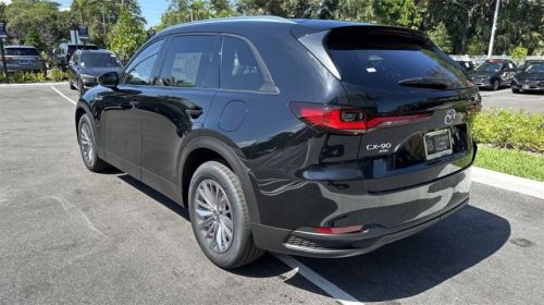 2025 Mazda CX-90 - Images - 12
