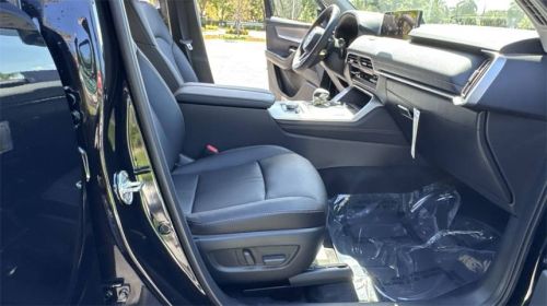 2025 Mazda CX-90 - Images - 32