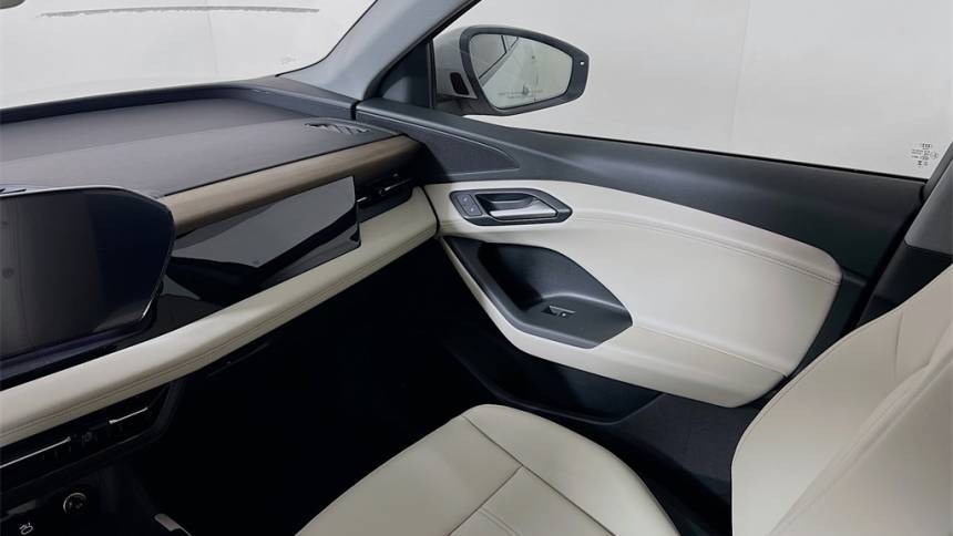 2025 Audi Q6 e-tron WA112BGF5SA016660