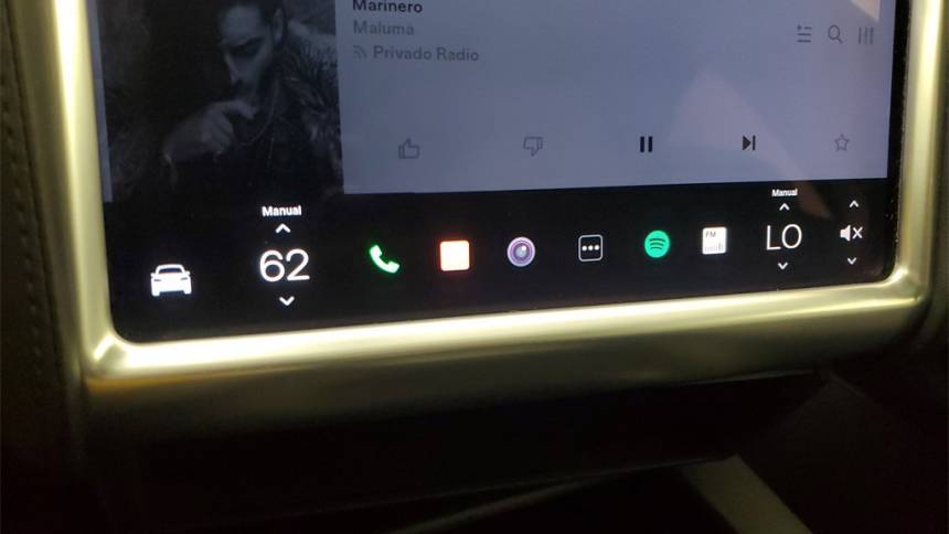 2016 Tesla Model X 5YJXCBE24GF031257