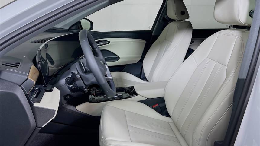 2025 Audi Q6 e-tron WA112BGF5SA016660