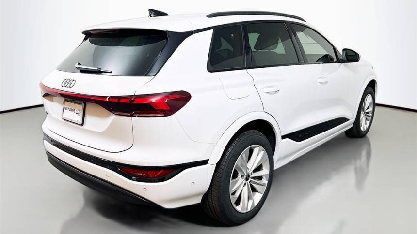 2025 Audi Q6 e-tron WA112BGF5SA016660
